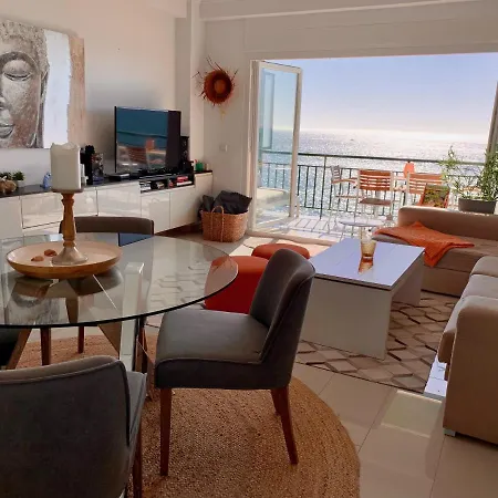 Apartment Beachfront In *